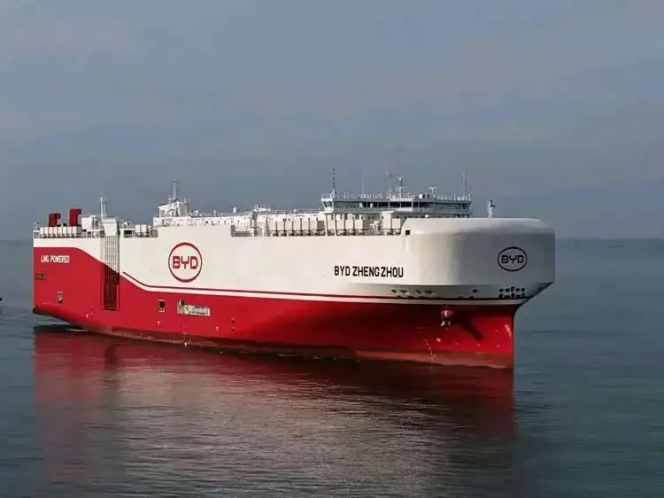 832万出口量背后的重要信号：中国汽车为何越被围堵越增长？__832万出口量背后的重要信号：中国汽车为何越被围堵越增长？