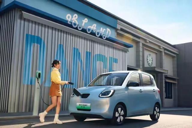 邻居保密厂高工一句话，暴露了五菱的“神车”滤镜碎成渣-有驾