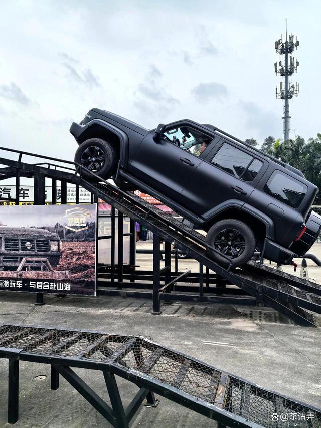 城市SUV突然加高底盘，真能越野了？马自达这次玩了个技术巧招-有驾