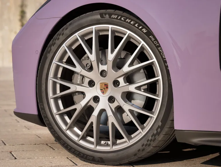 26款保时捷帕拉梅拉上市，大幅降价增配，力度“浮夸”！