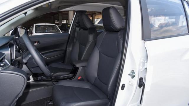 现在还开着燃油车的人，无非就这10类人，包含不差钱的和对新能源车不信任的，更多是因为使用习惯与现实需求导致的选择