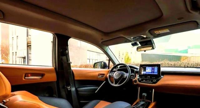 现在还开着燃油车的人,无非就这10类人,包含不差钱的和对新能源车不信任的,更多是因为使用习惯与现实需求导致的选择-有驾