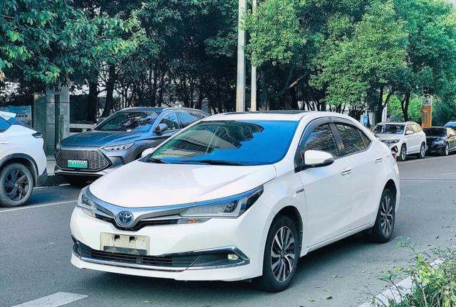 2025年全球车企销量排名揭晓，丰田集团领先1132万辆，大众集团紧随其后销量达898万辆-有驾