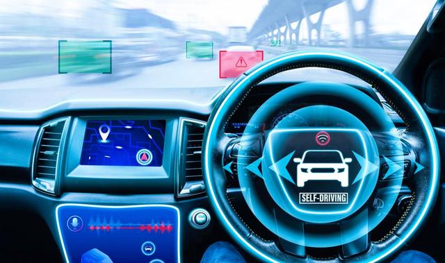 家用车安全与轻松永远第一位，卡罗拉家族标配Toyota Pilot智能驾驶辅助，全速域自适应巡航与多重安全守护让每次出行更安心-有驾