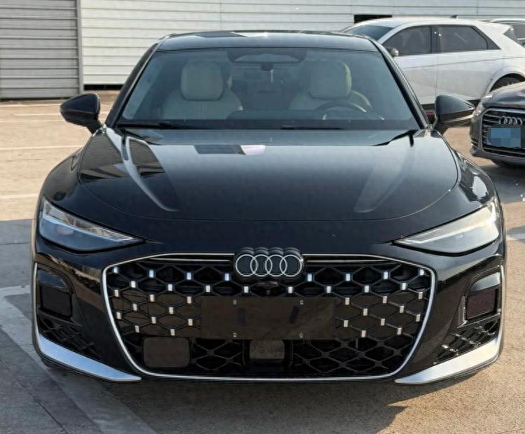 奥迪2026新车规划，超8款新车将上市，华为智驾赋能