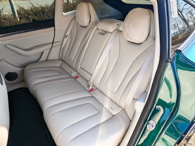 新增多项智能配置 抢先体验智界R7的新功能