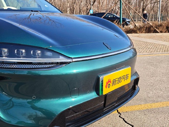 新增多项智能配置 抢先体验智界R7的新功能