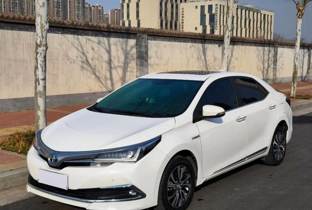 汽车的口碑来自千万级销量和用户口碑积累,丰田卡罗拉、福特F系皮卡销量破千万造就车型传奇,销量是车型成功的最佳注脚-有驾