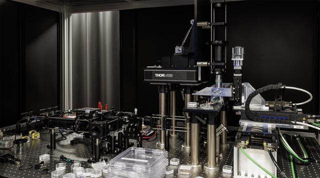 玻璃存储器微软__神奇微软存储能登玻璃书库吗