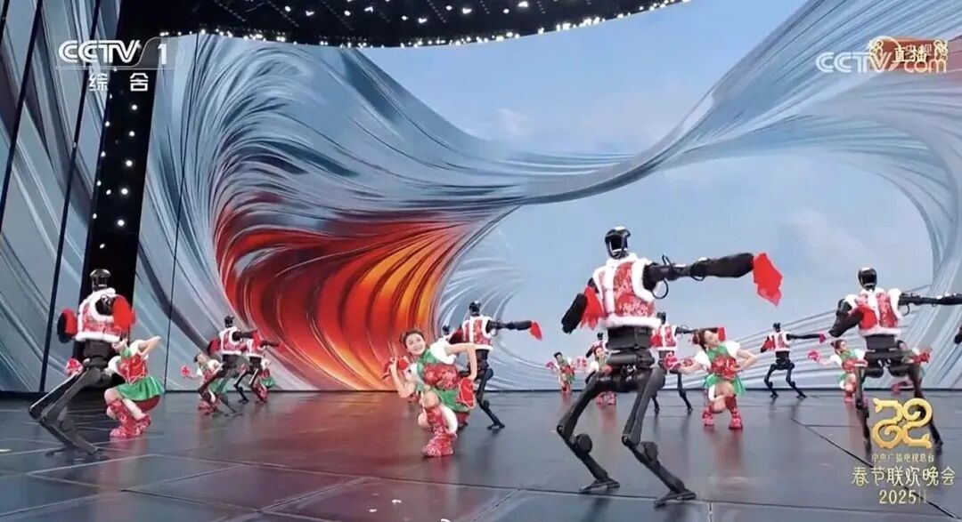 为什么春晚的机器人不“僵”了？具身智能正在经历一场大脑进化_为什么春晚的机器人不“僵”了？具身智能正在经历一场大脑进化_