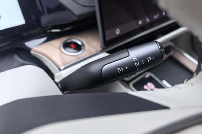 更全面的本土化 静态解析广汽丰田铂智7