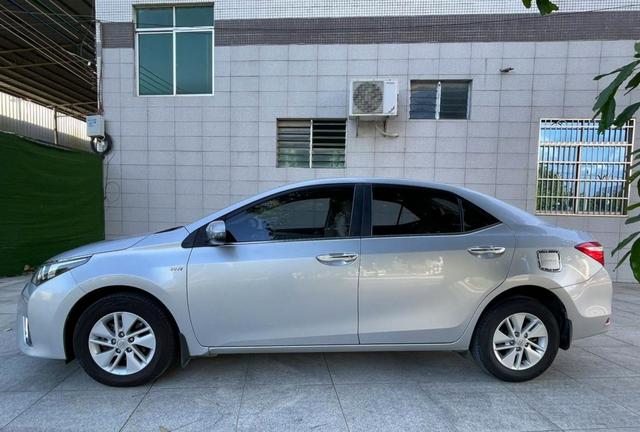 不管你信不信，这都是赤裸裸的存在的现实，6%的车价超过50万，12%的车价在20万到50万之间，最受欢迎的仍是10万以下的家用车-有驾