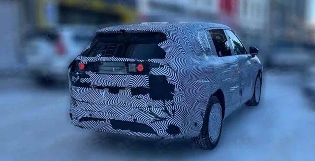 全新SUV小鹏G02亮相,搭载双动力选择,纯电续航突破430km-有驾