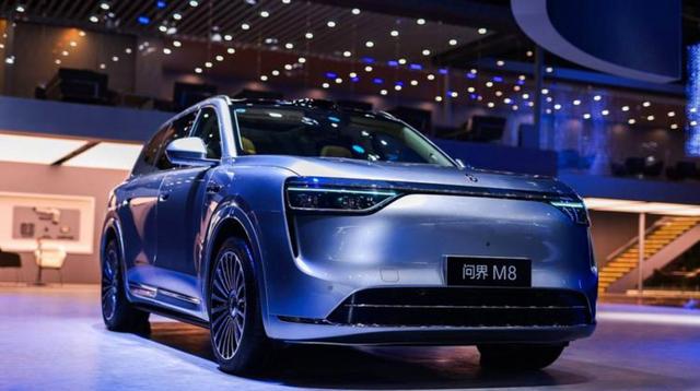 兜里有钱，能买SUV就别买轿车，SUV空间更大驾驶更稳，满足家庭和多场景需求是明智选择