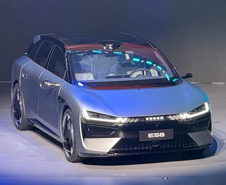 奇瑞半固态电池_奇瑞艾瑞泽7致享_