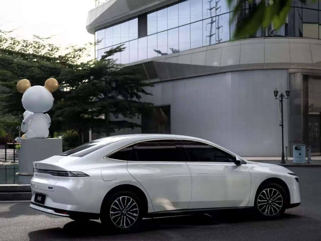 _1500左右华为哪款值得入手_04款日产风度老款值得入手吗