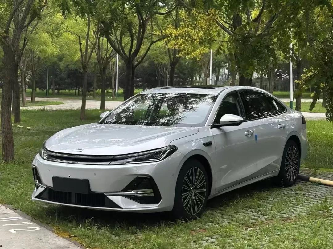 1500左右华为哪款值得入手__04款日产风度老款值得入手吗