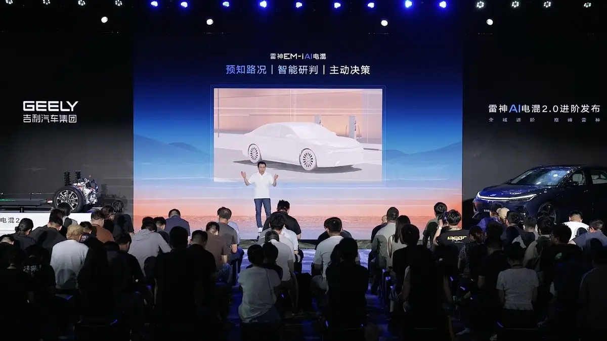 智驾在各大县城破圈，我们离AI改变汽车的转折点，不远了_智驾在各大县城破圈，我们离AI改变汽车的转折点，不远了_