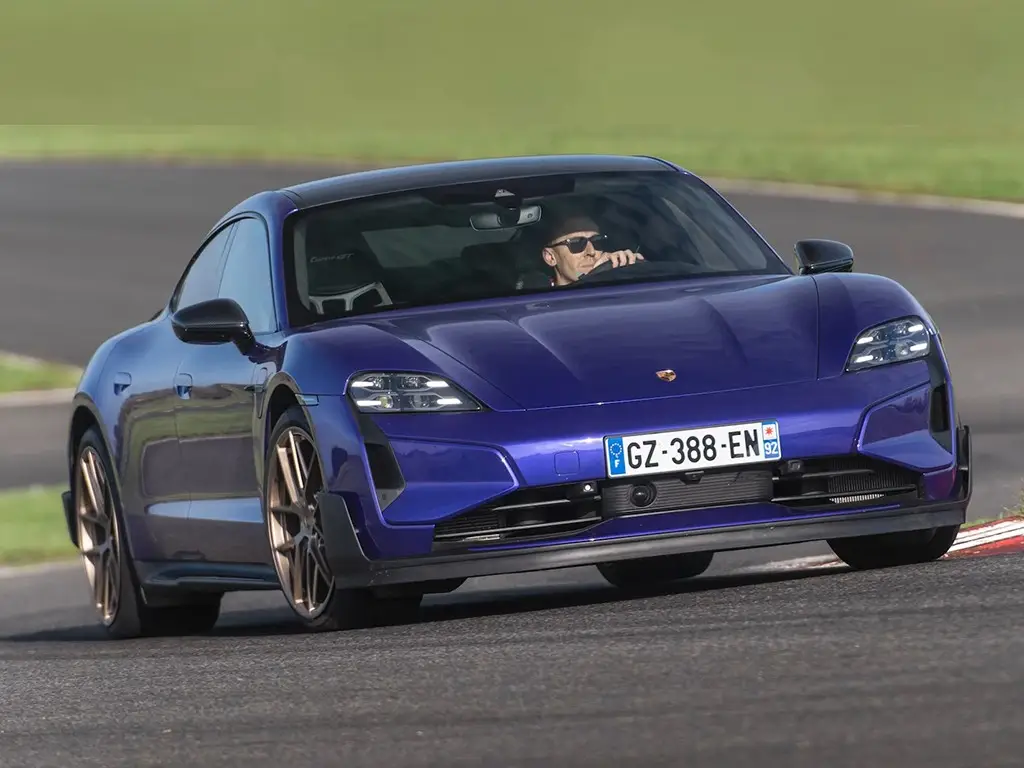 保时捷Taycan4s电车_保时捷Taycan多少钱一辆_