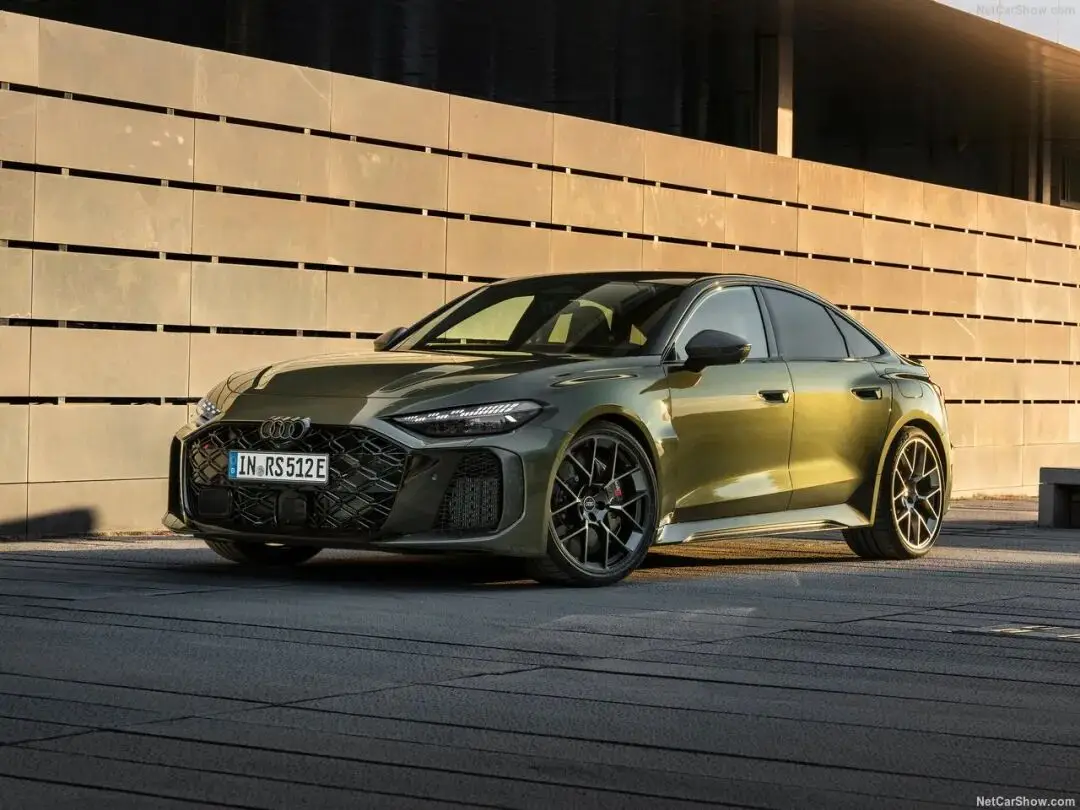 奥迪插电混动车型价格_奥迪插混suv_