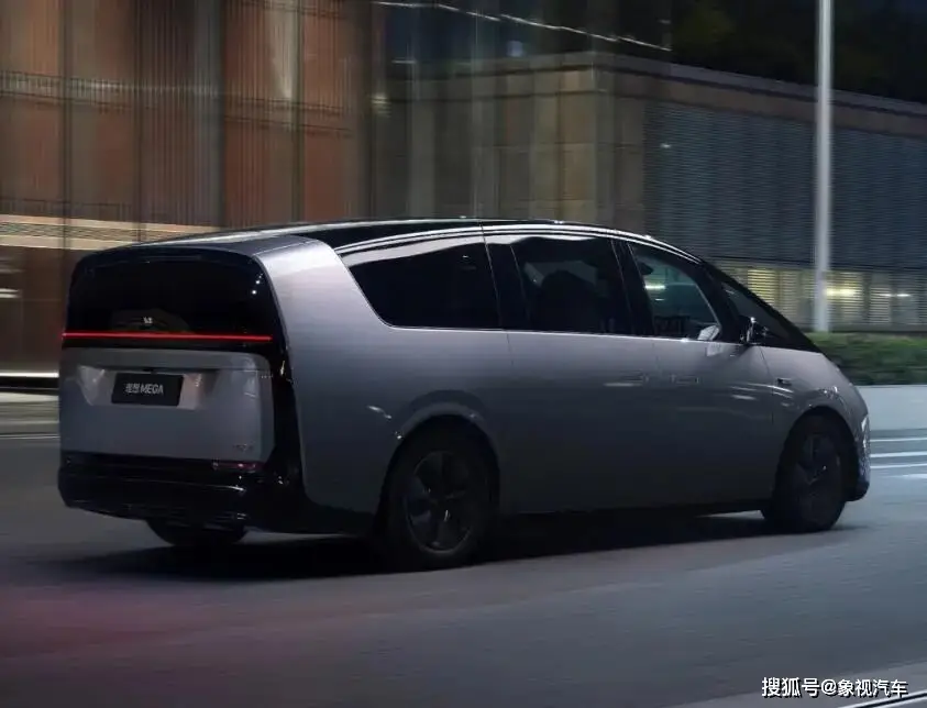 _令人战栗的恐怖黑历史_皮草行业背后残酷