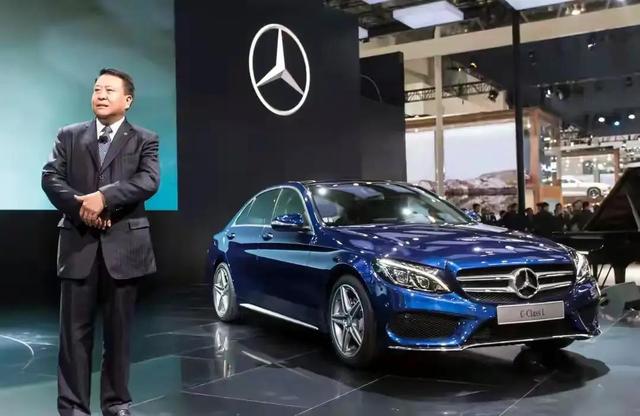 默茨访华倒计时!德国车企进退两难华为问界涨势为何拦不住-有驾