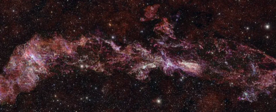 史上最大规模ALMA图像揭示银河系核心隐藏的化学结构