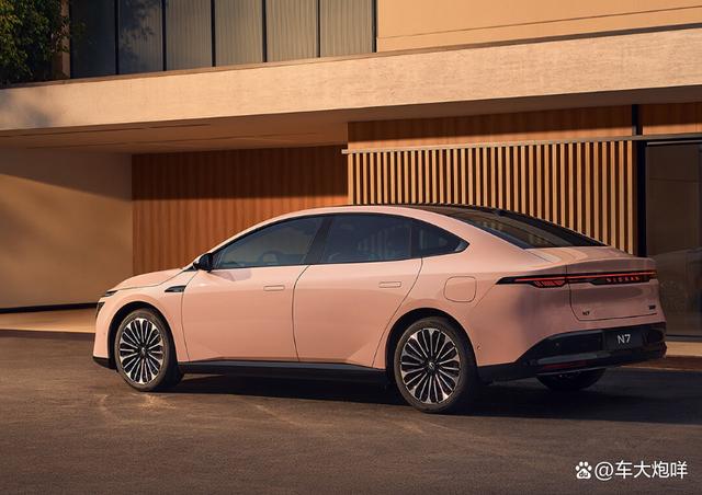 能否扭转颓势?东风日产N7青春版正式上市,限时价10.99万元起-有驾