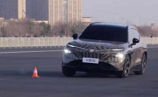 伪装下的猛兽,与众08路测初体验-有驾