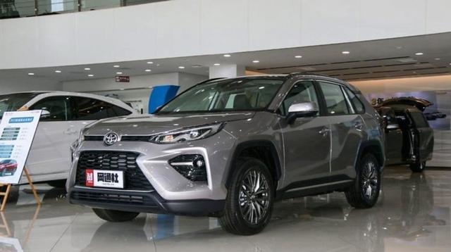 13万级别威兰达AIR版马年开工首日正式上市，权益价13.78万起动力配置全面升级，广汽丰田推出厂家直销保养套餐无套路消费者购车更安心