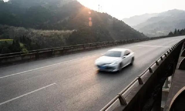 高速实测600km续航电车不够用?买前必看-有驾