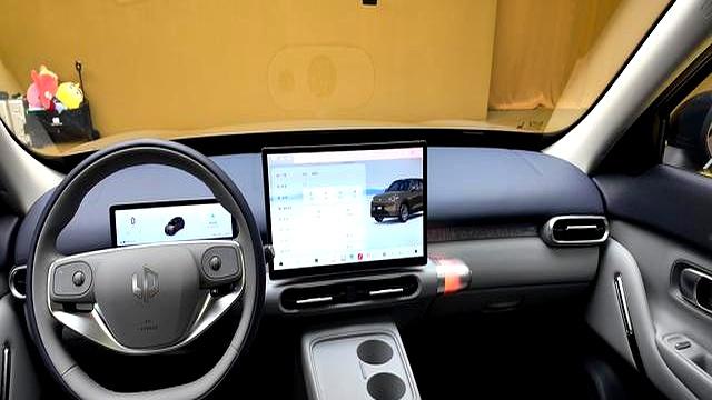 3月8日8款新车定价速报:极氪8X稳了,零跑A10料足-有驾