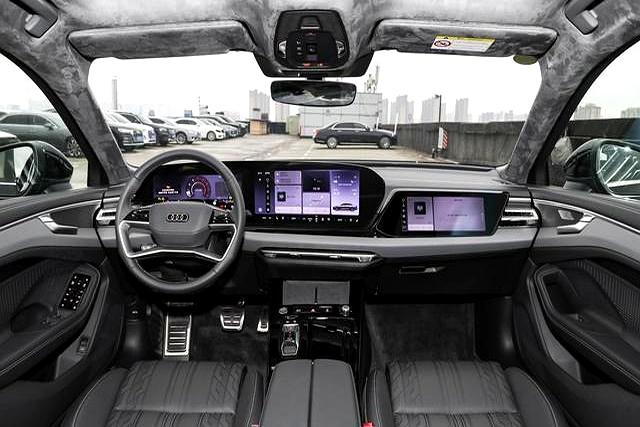 全新奥迪A6L实车抵达展厅,激光雷达支持选装,上市倒计时开启?-有驾