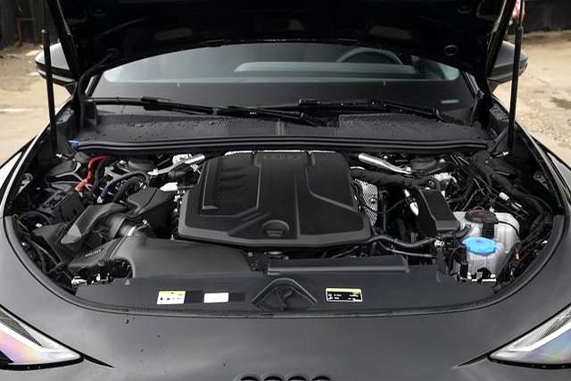 全新奥迪A6L实车抵达展厅,激光雷达支持选装,上市倒计时开启?-有驾