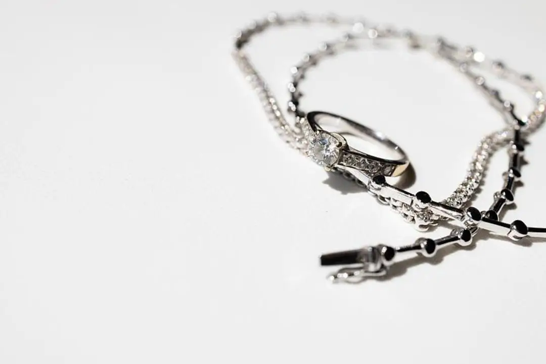 _消费理性和理性消费_到银行办卡出现该业务受限