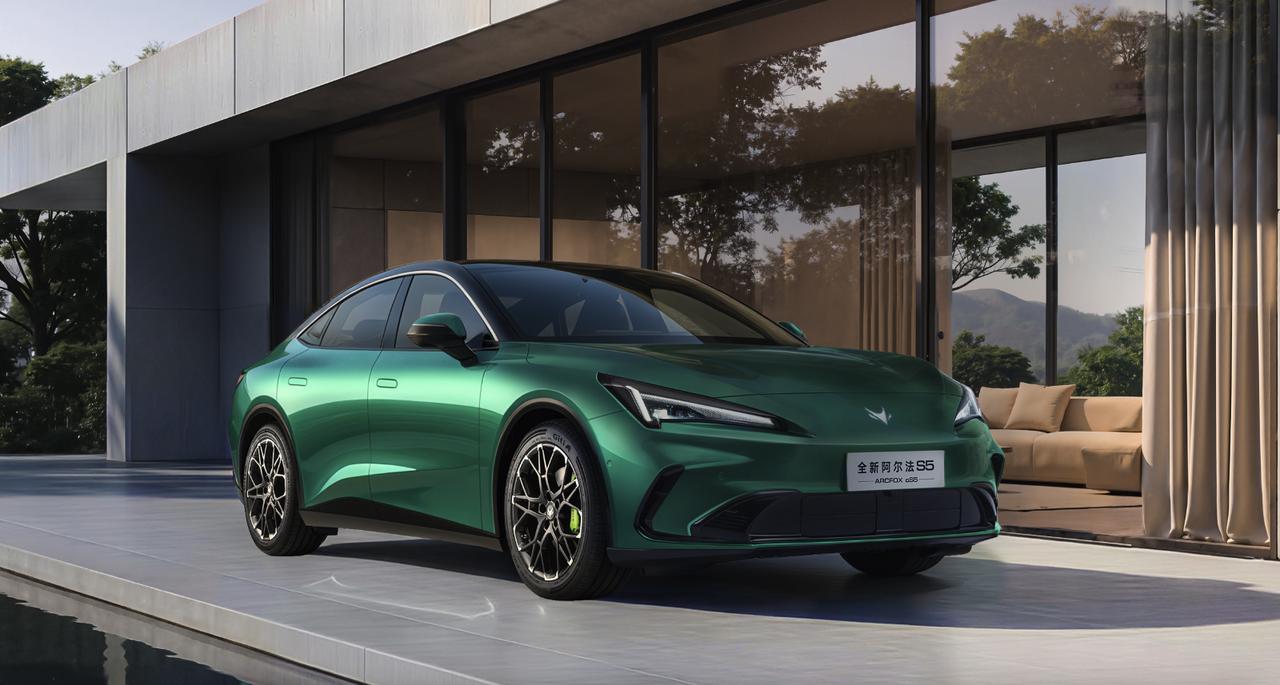 弧阿尔法s报价_阿尔法狐和阿尔法狗_