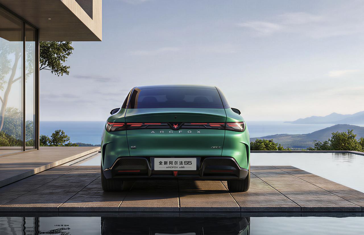 阿尔法狐和阿尔法狗_弧阿尔法s报价_