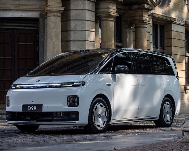 _08款宝马5系有aux接口么_少年特战队巅峰对决