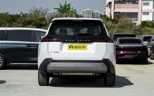 13.78万的威兰达,是良心发现还是“遮羞布”?-有驾