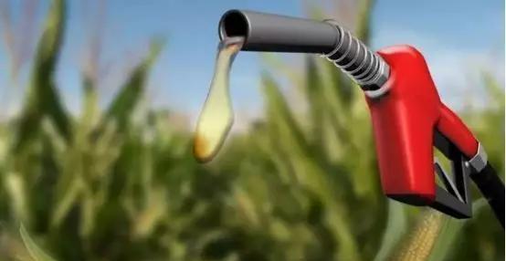 别被加油站骗了！燃油宝40%不合格，黑龙江车主率先用脚投票