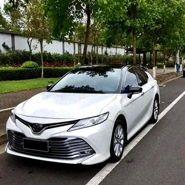 老车主的良心建议：别急着买凯美瑞，保险费逐项一算才发现亚洲龙更划算