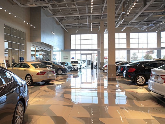 还没买电车的朋友偷着乐吧！2026年换车，你能占这3个大便宜