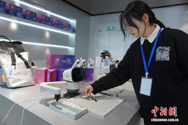 _河南机汽人汽车配件有限公司_河南机器人公司排名