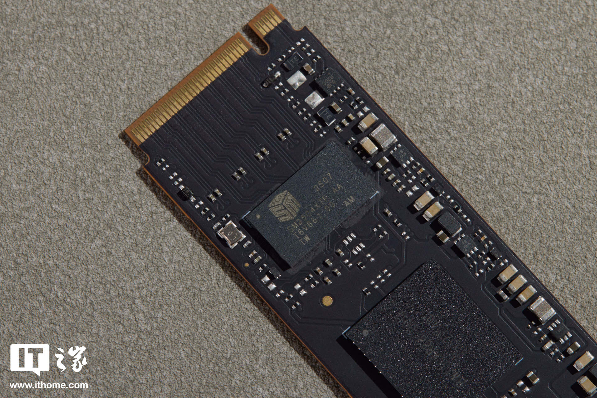 _宏碁的固态硬盘是什么颗粒_宏碁功耗墙