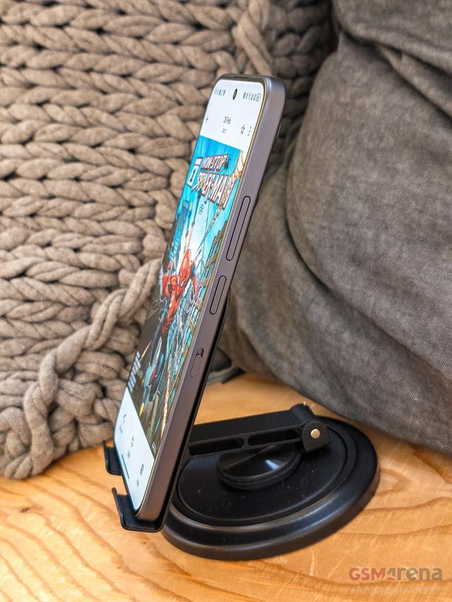 _lcd屏幕偏振片_amoled屏烧屏修复工具