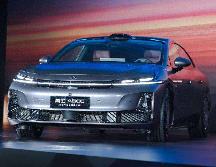 满血华为，只要16.48万起，昊铂A800正式上市