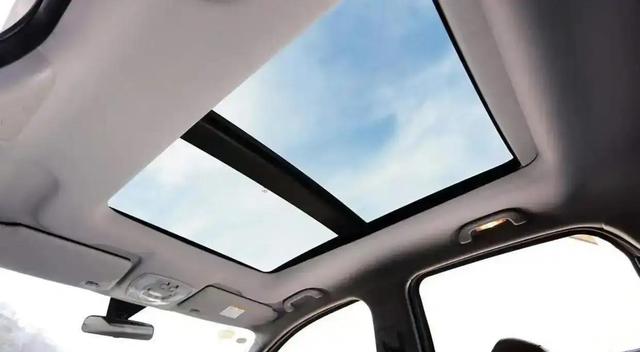 天窗不常用,为何仍是购车首选?算得很精明-有驾