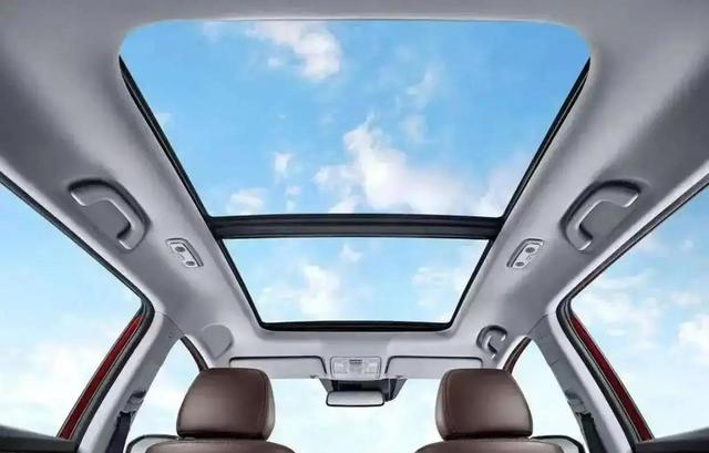 天窗不常用,为何仍是购车首选?算得很精明-有驾