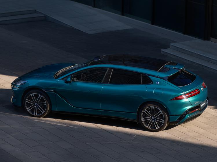 _比亚迪纯电出租车e5_比亚迪e5纯电动车图片