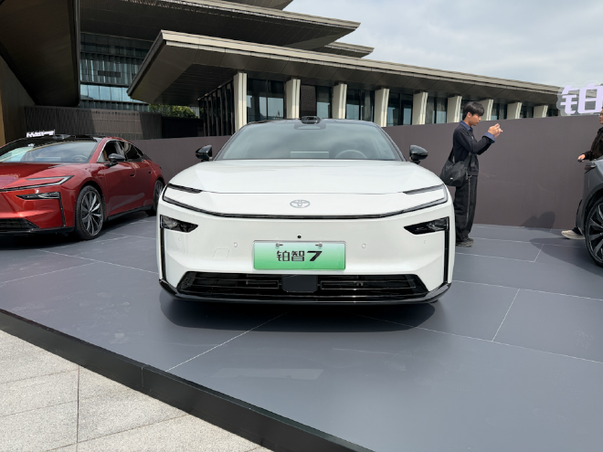 广汽丰田铂智7开启预售 预售权益价15.68万起